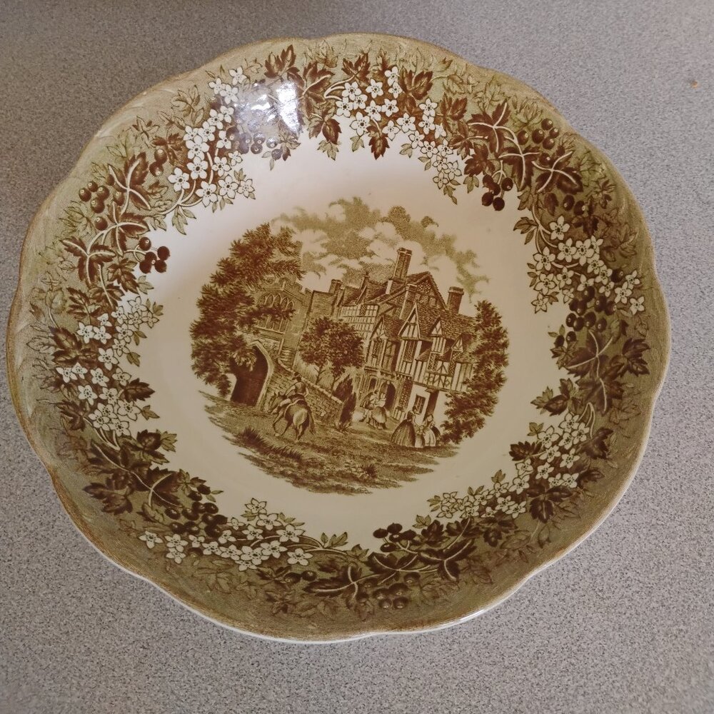 J &G Meakin Romantic England West Gate and Leicester Hospital Round Bowl